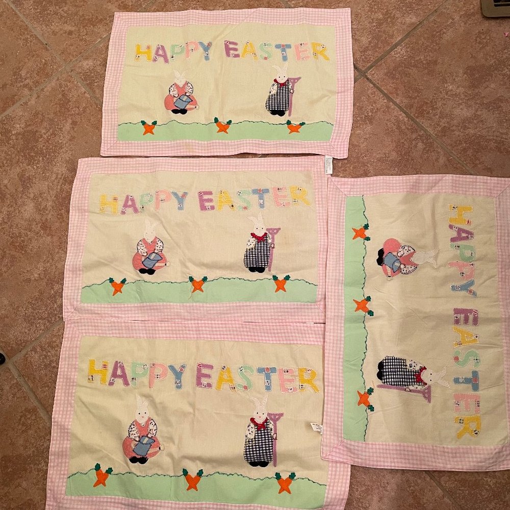 Lillian Vernon 4 Happy Easter Rabbits Carrots‎ Quilted Cotton Vintage Placements